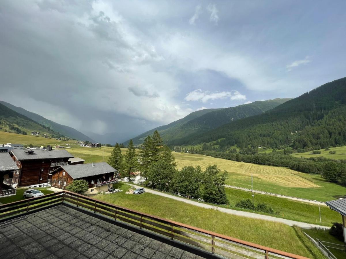 Hotel Restaurant Gommerhof Reckingen Eksteriør bilde