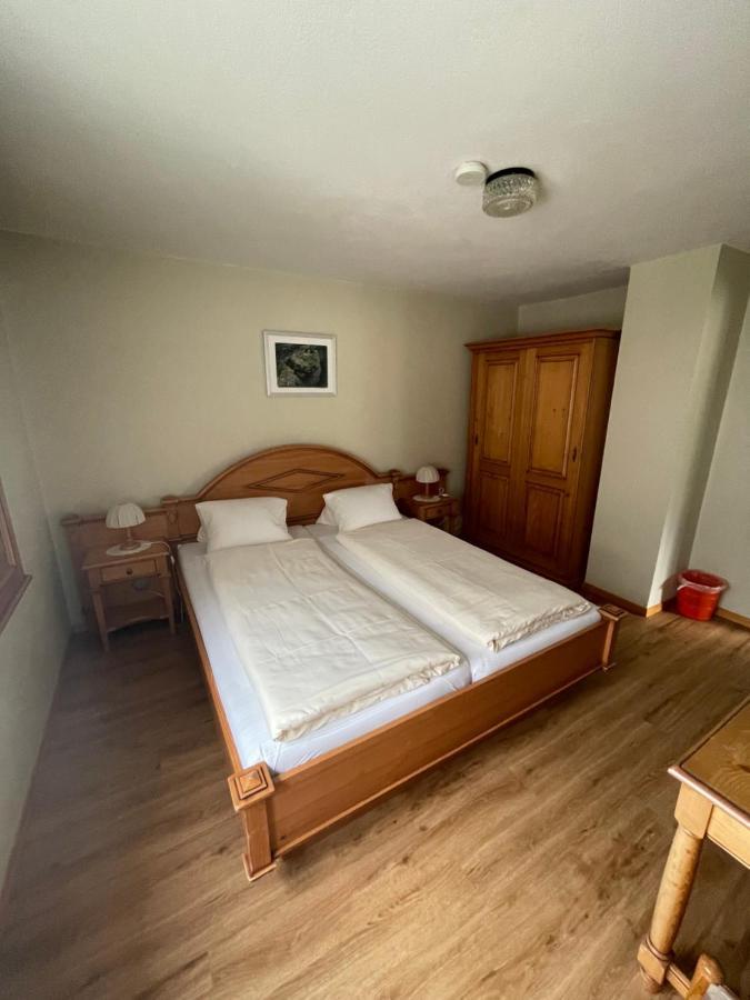 Hotel Restaurant Gommerhof Reckingen Eksteriør bilde