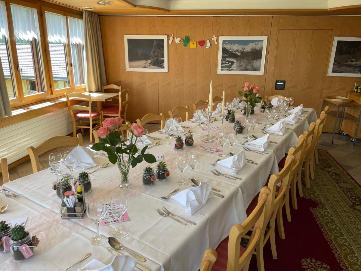 Hotel Restaurant Gommerhof Reckingen Eksteriør bilde