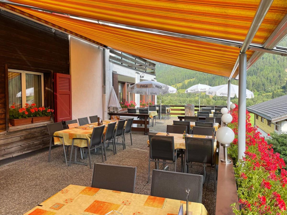 Hotel Restaurant Gommerhof Reckingen Eksteriør bilde